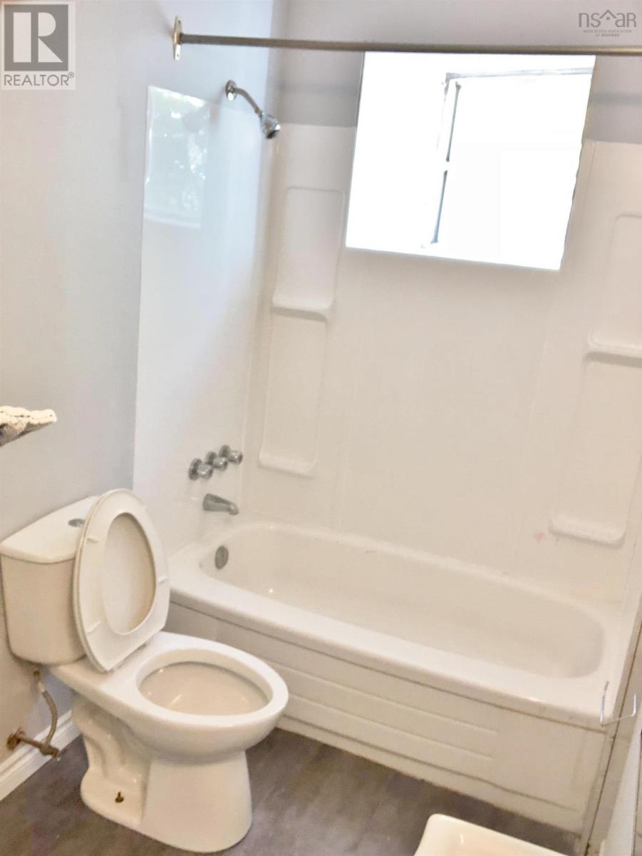 Property 15 of 48 of 133 Church Street