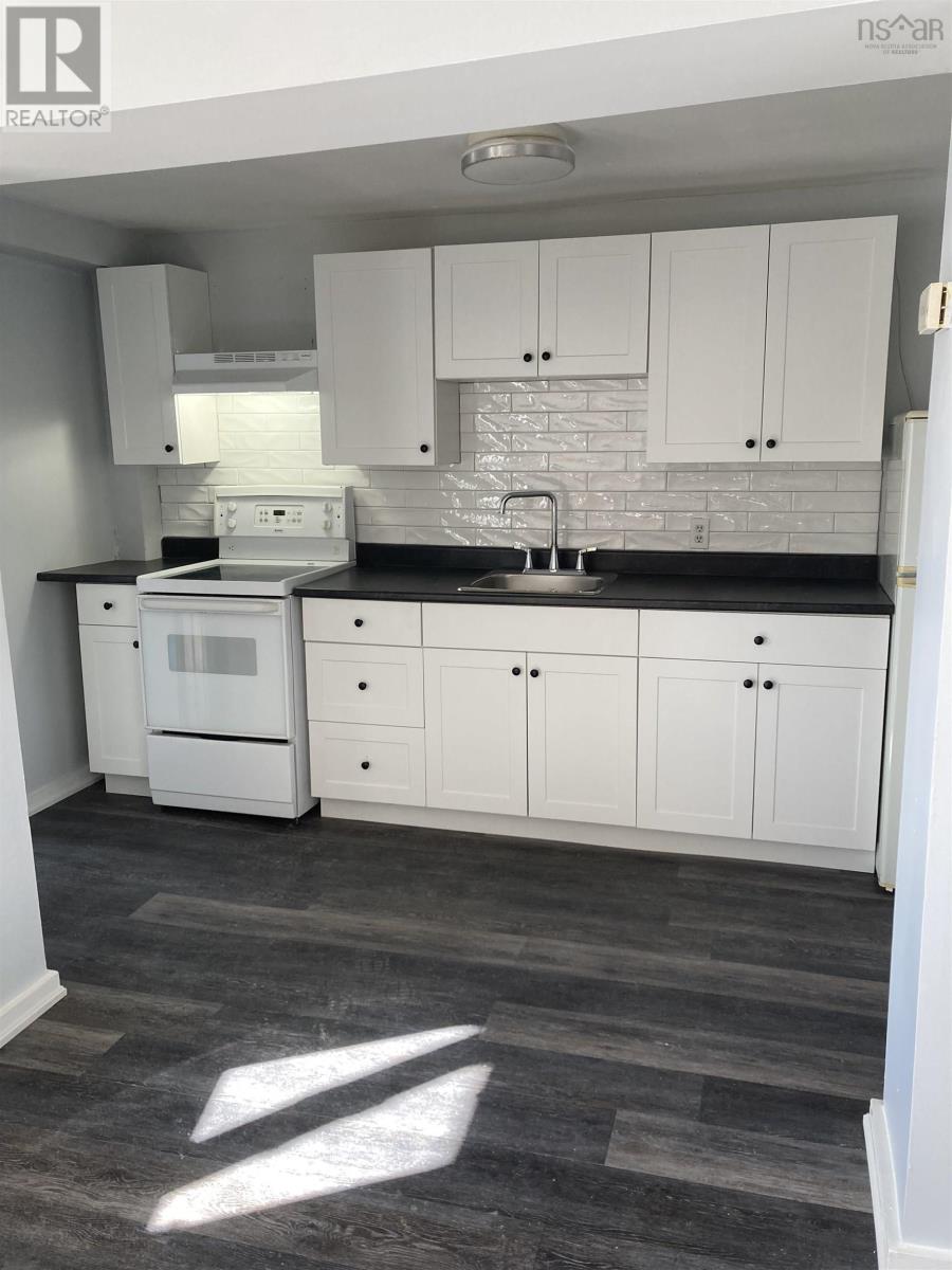 Property 17 of 48 of 133 Church Street