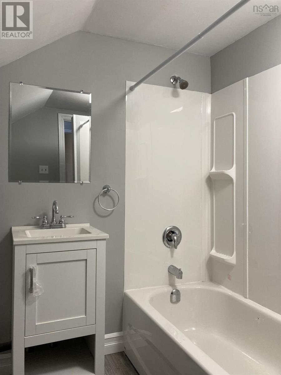 Property 14 of 48 of 133 Church Street