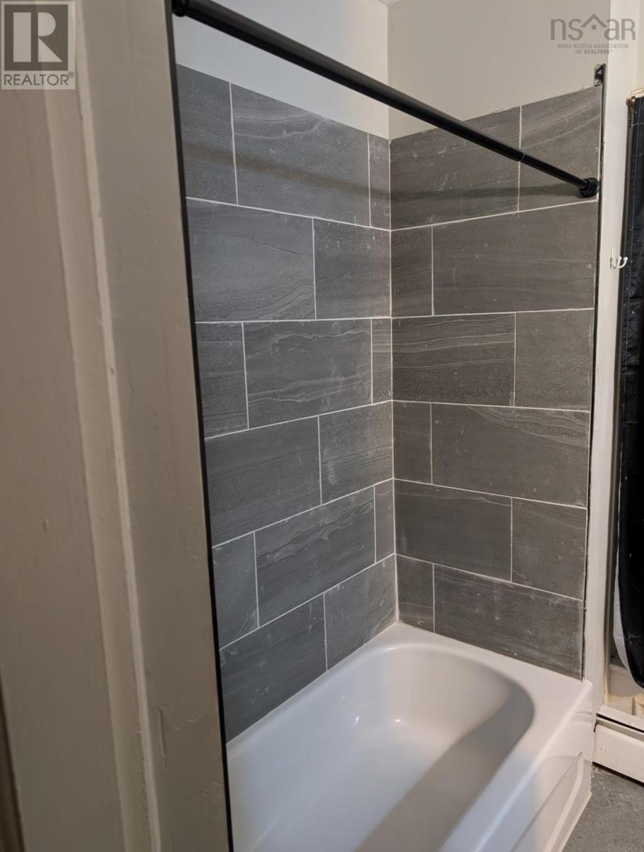 Property 36 of 48 of 133 Church Street