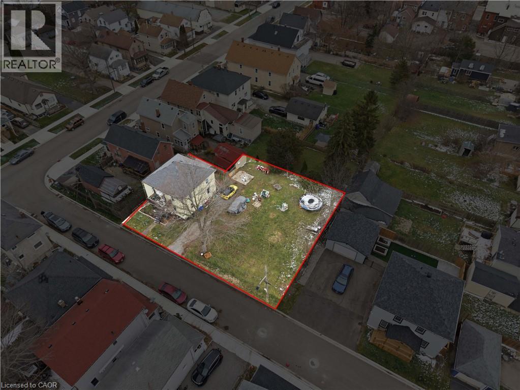 11 PATSY Avenue - Photo 5 of 40, Welland, Ontario