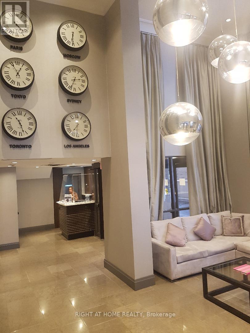 903 - 35 HAYDEN STREET - Photo 4 of 14, Toronto (Church-Yonge Corridor), Ontario