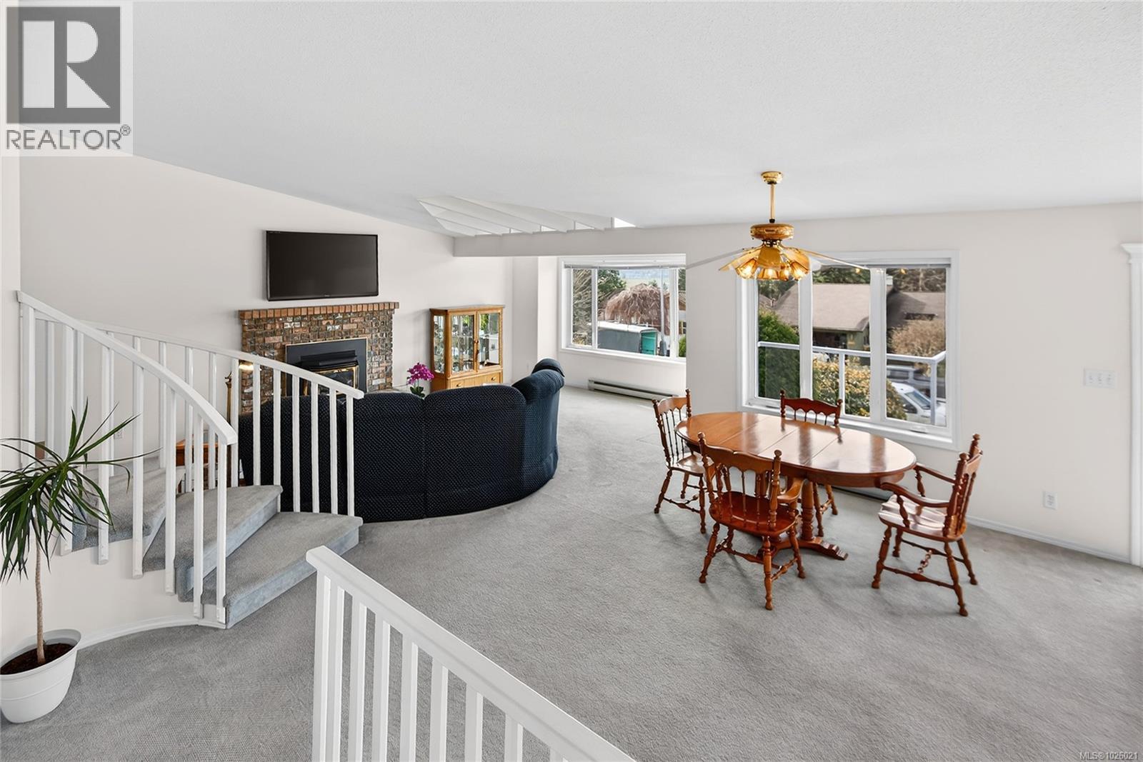 132 STAFFORD AVE - 19