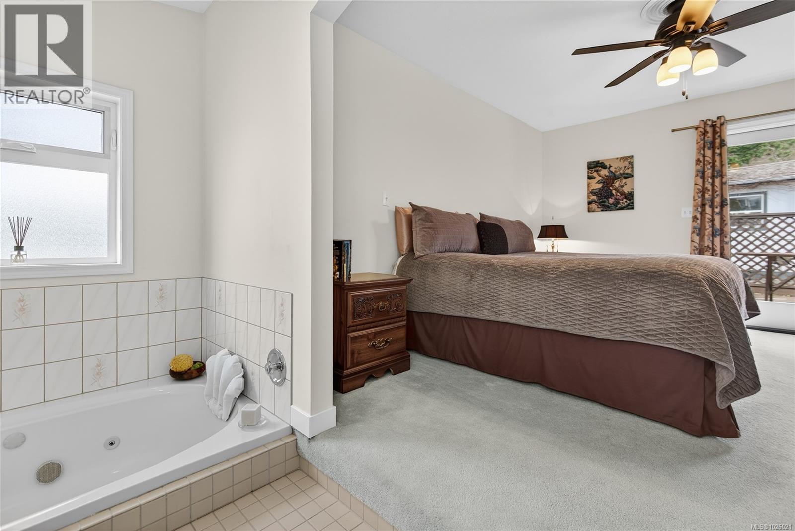 132 STAFFORD AVE - 36