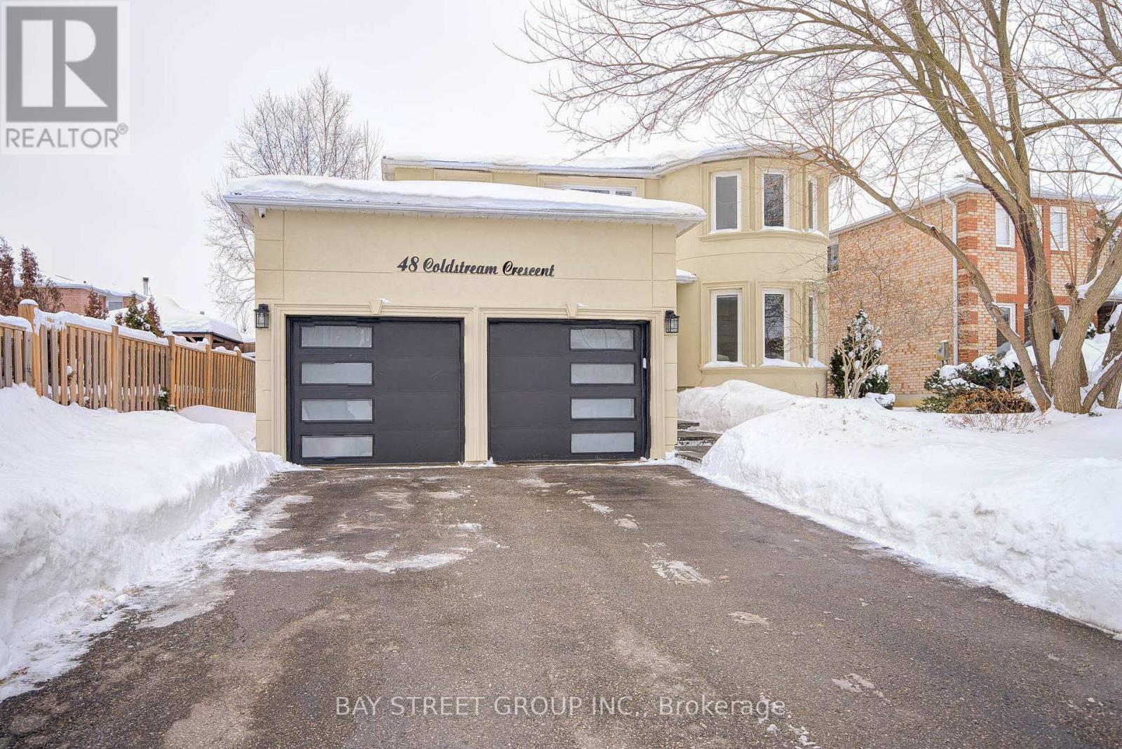 48 COLDSTREAM CRESCENT - Photo 2 of 45, Richmond Hill (Devonsleigh), Ontario