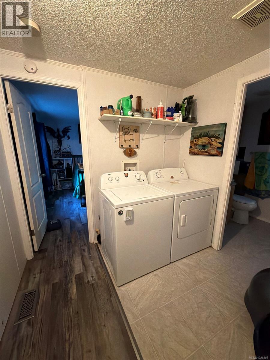 #3 10325 LAKESHORE RD - 10