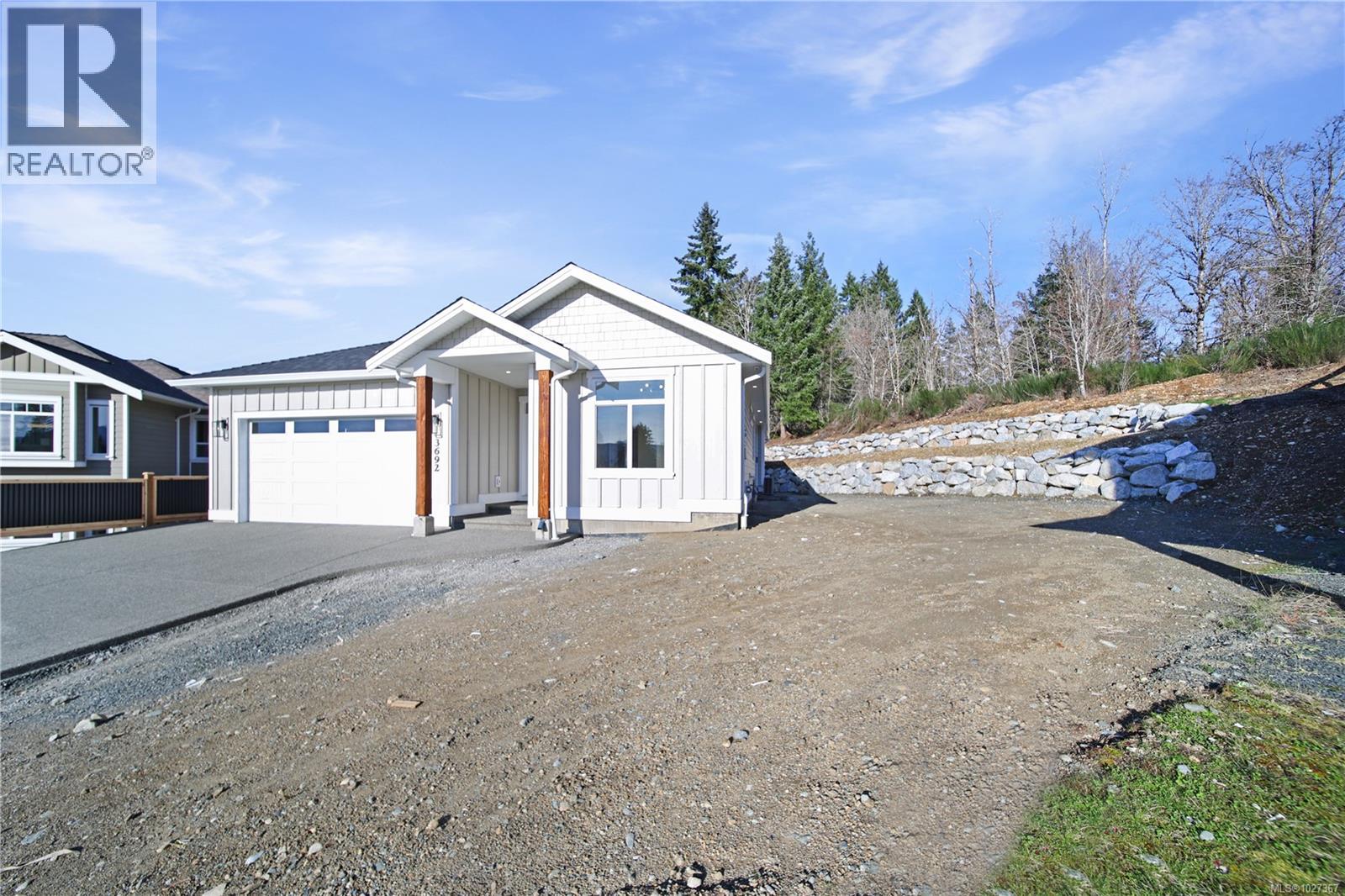 3692 Lyall Point Cres - Photo 2 of 50, Port Alberni, British Columbia