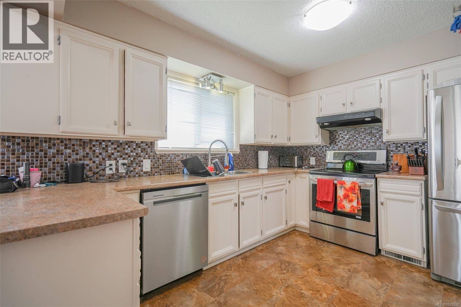 4484 9th Ave, Port Alberni