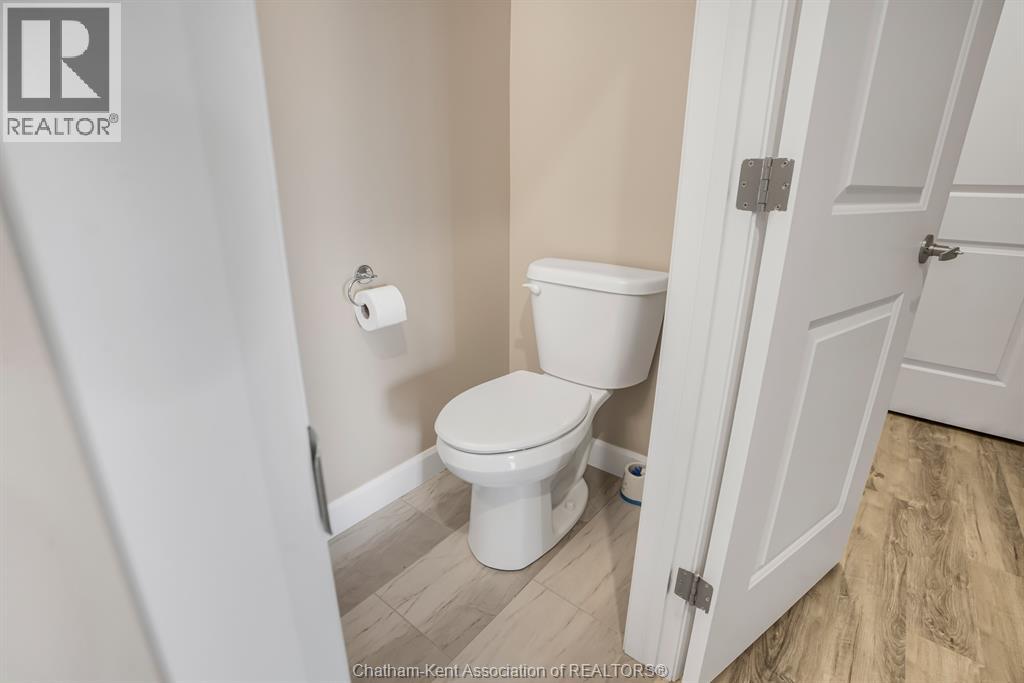 50 LLYDICAN AVENUE — photo 21