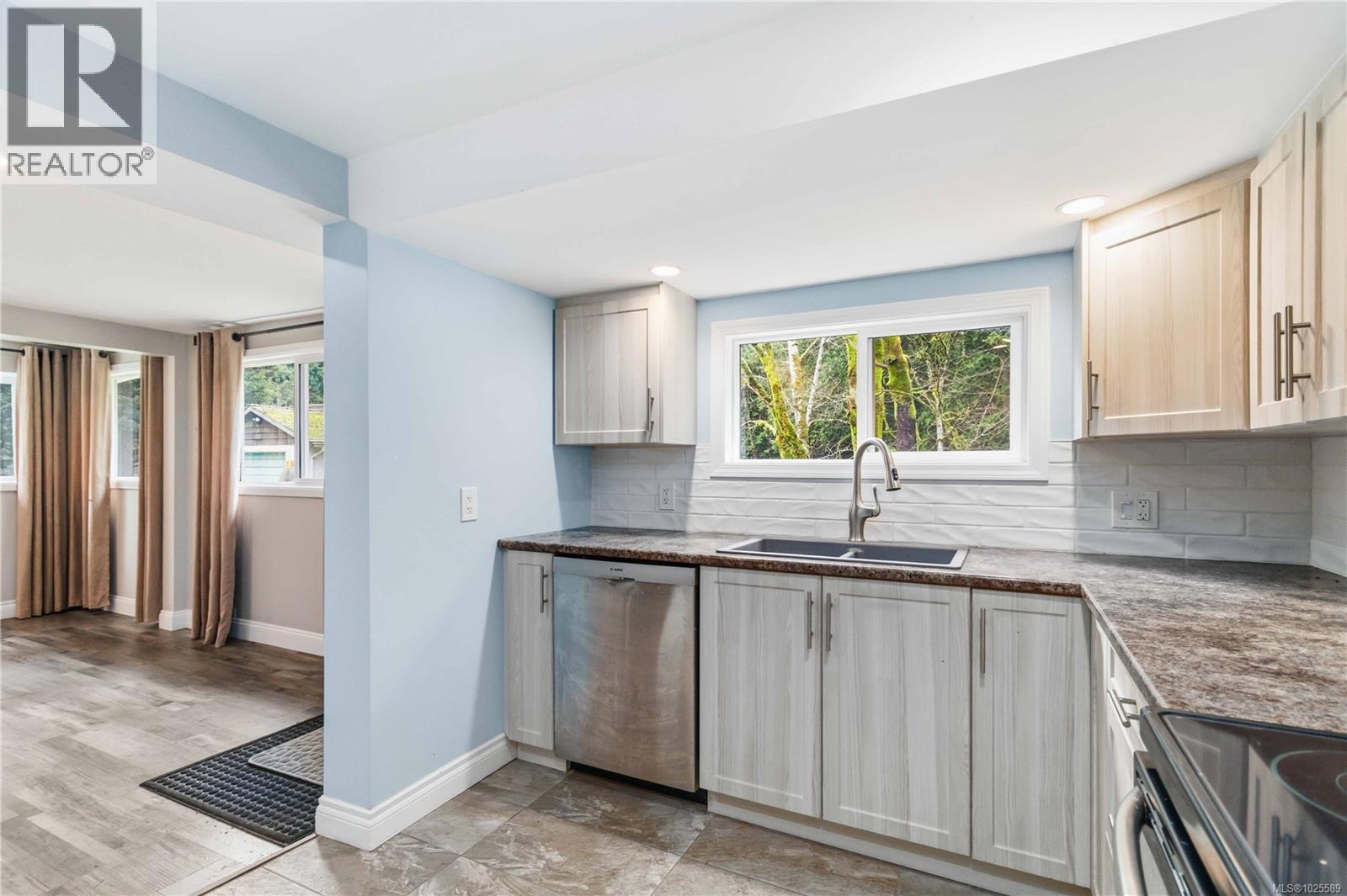  3061 Sooke Road, Langford