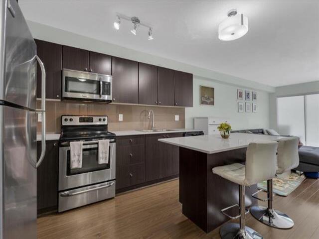 302 13740 75A Avenue - photo 2