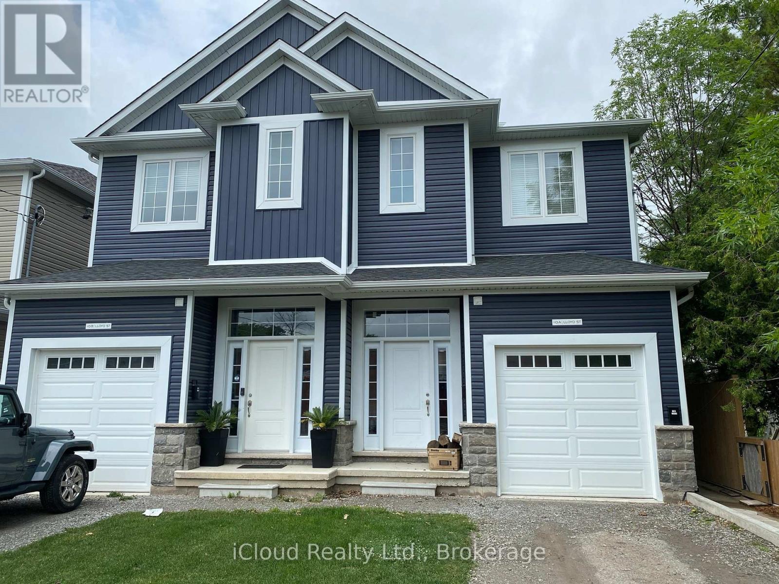 2 - 10A LLOYD STREET - Main photo, St. Catharines (Western Hill), Ontario