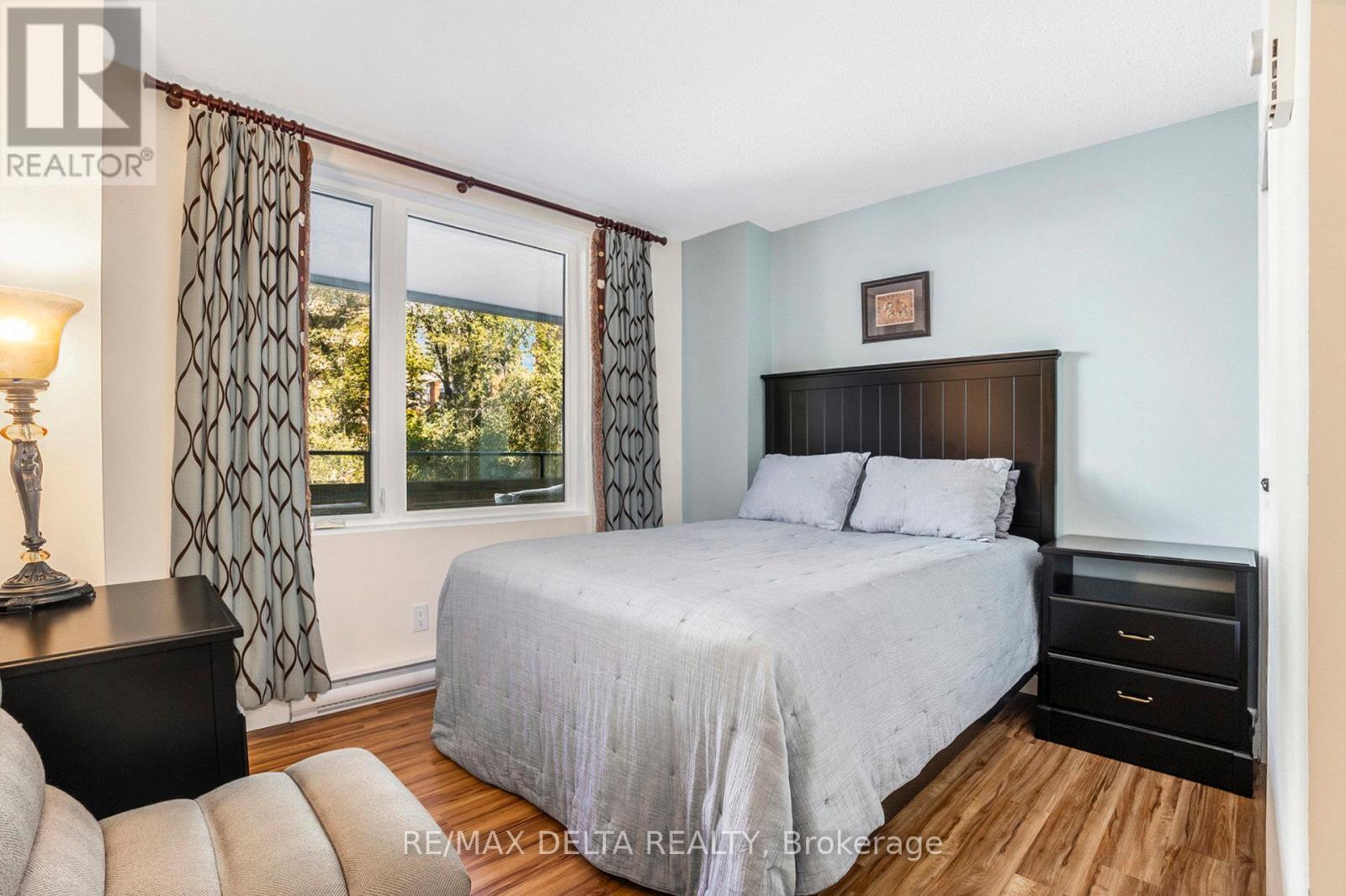 #304 295 GILMOUR STREET - 29