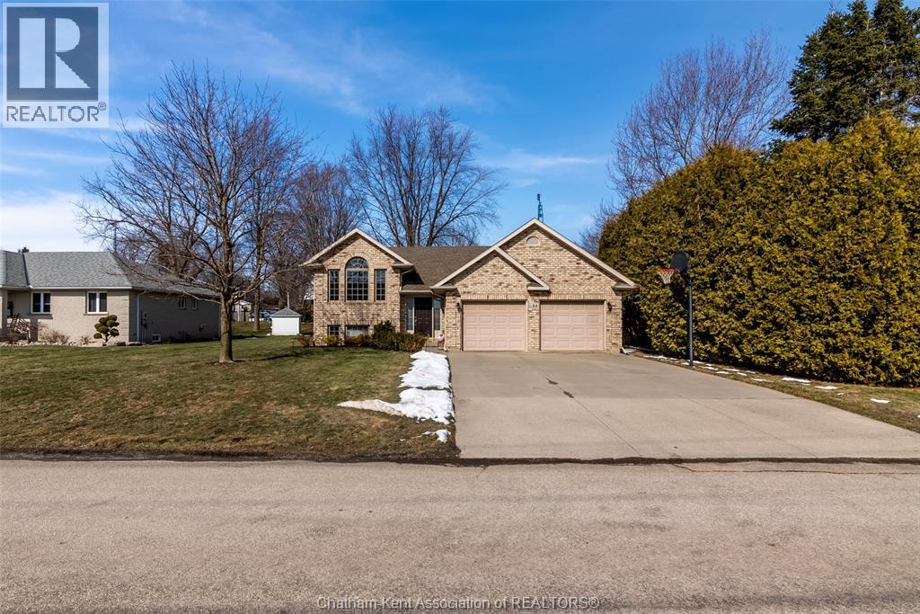 22 MYRTLE STREET - Photo 3 of 49, Ridgetown, Ontario