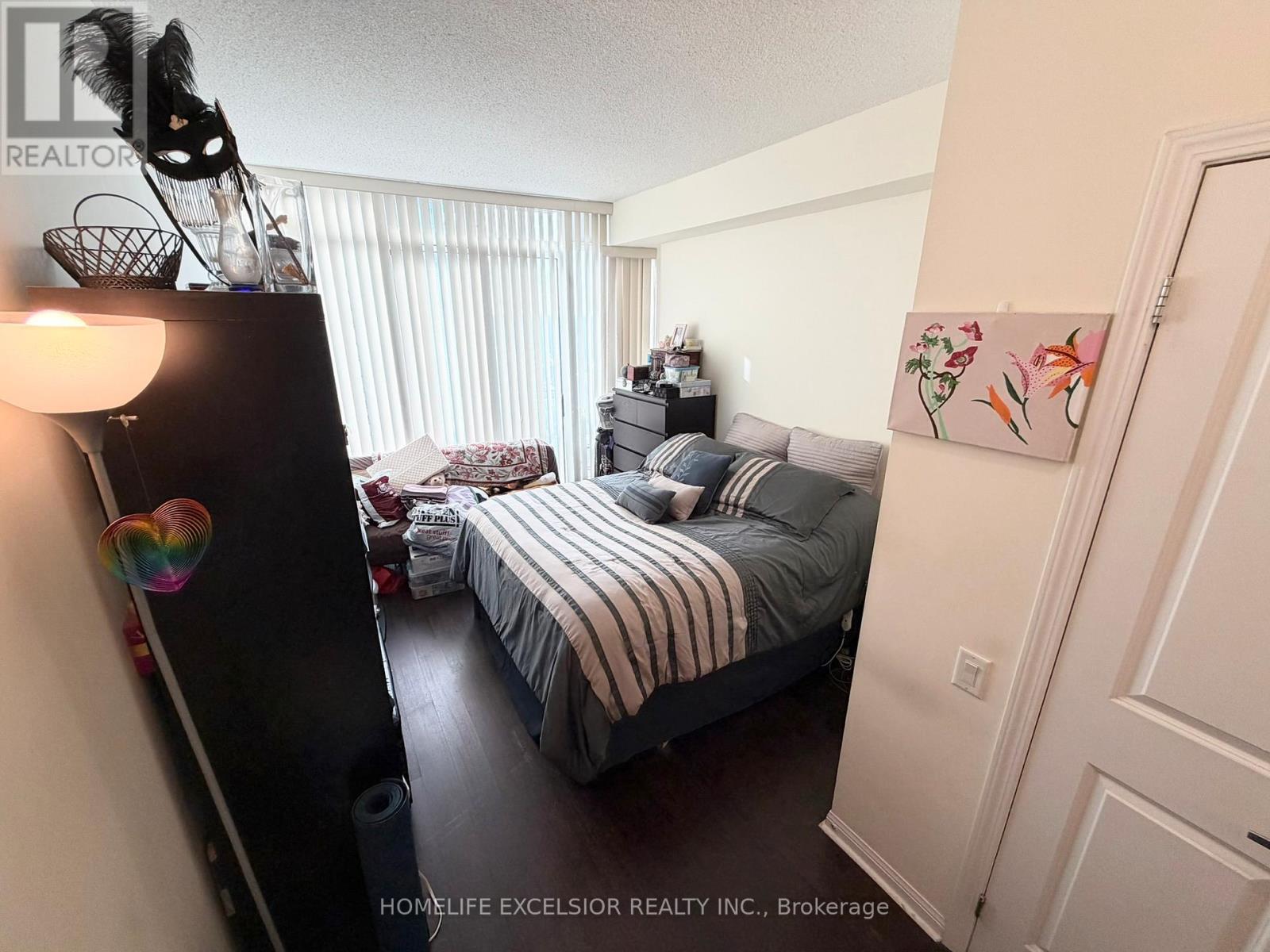 #2411 15 WINDERMERE AVENUE - 10