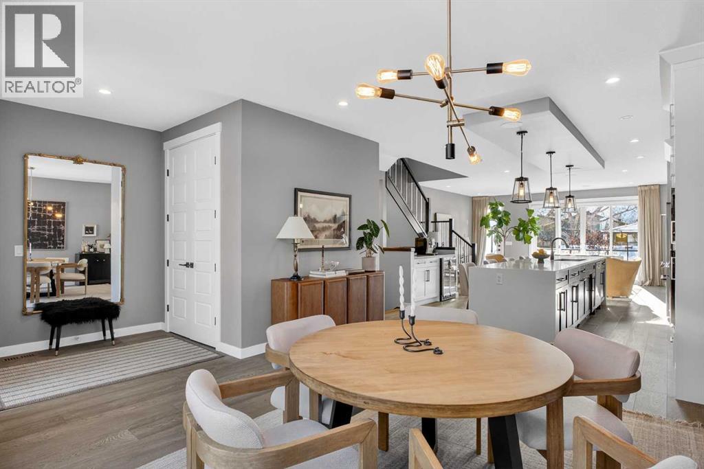 4909 21 Avenue NW - Photo 3 of 44, Calgary, Alberta