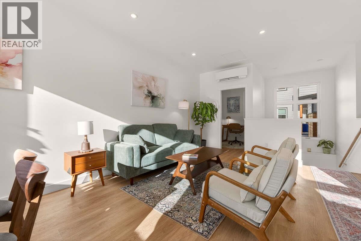 2224 Falls Street Unit# B, Nelson