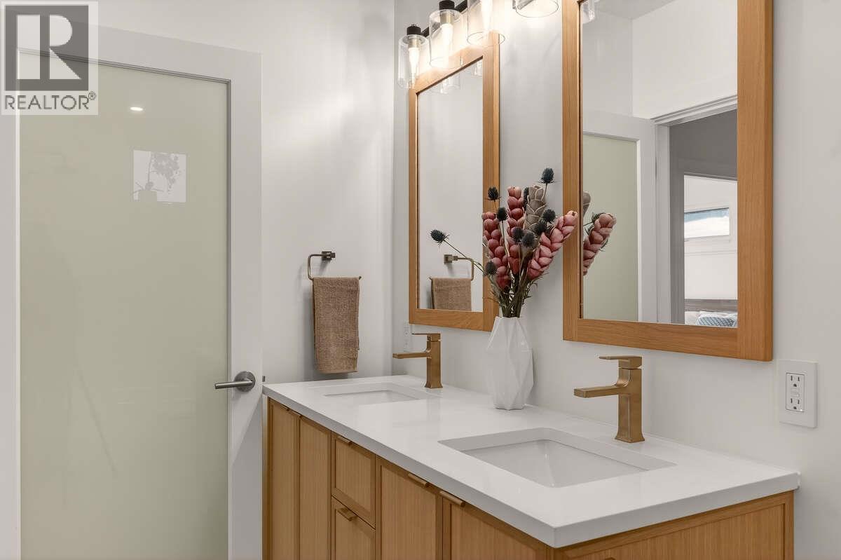 2224 Falls Street Unit# B, Nelson