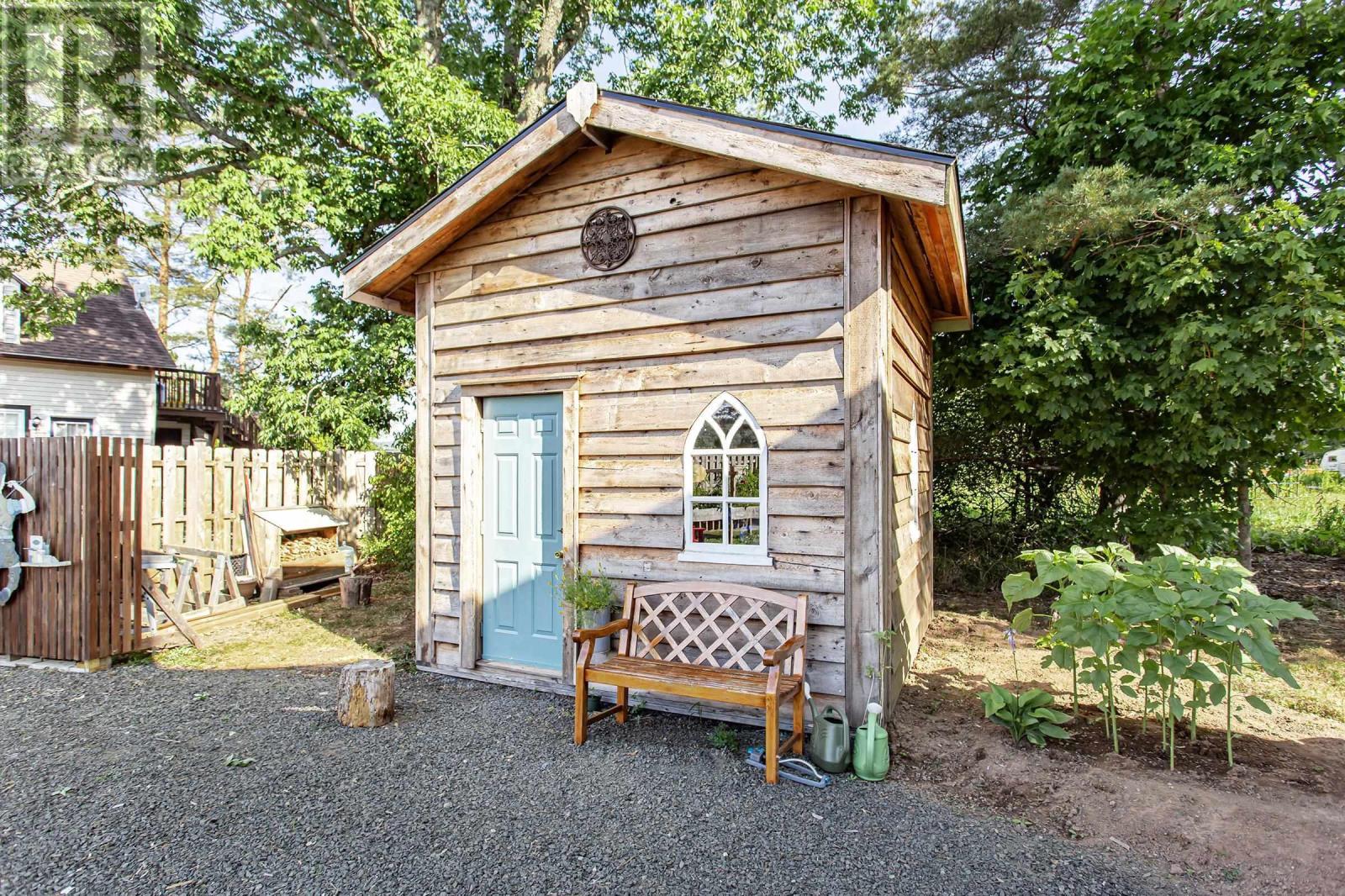 Property 9 of 30 of 579 Main Street