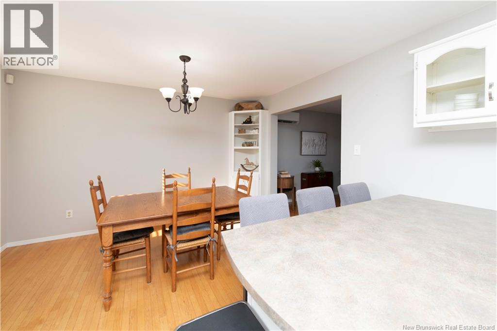 82 Crestwood Drive - Photo 5 of 39, Moncton, New Brunswick