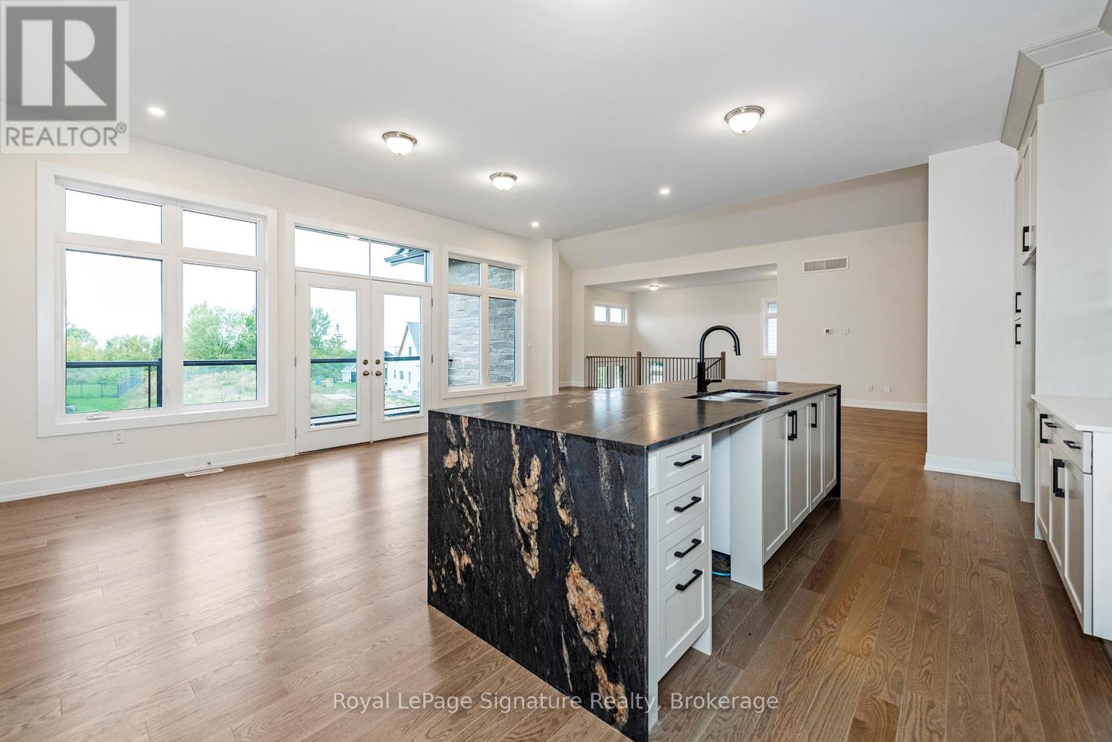 124 DOROTHY DRIVE - 16