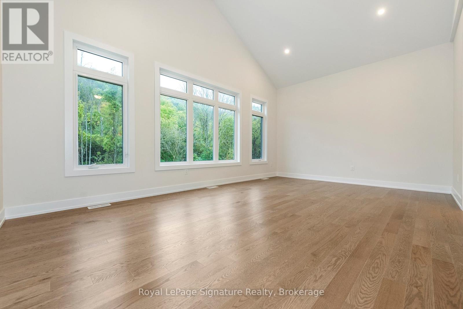 124 DOROTHY DRIVE - 20