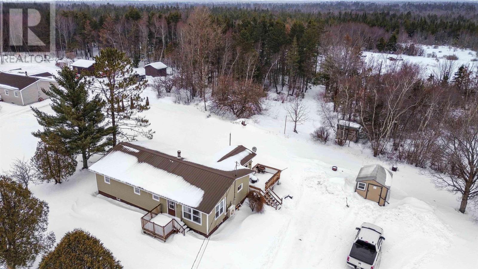 Property 28 of 32 of 293 French Road