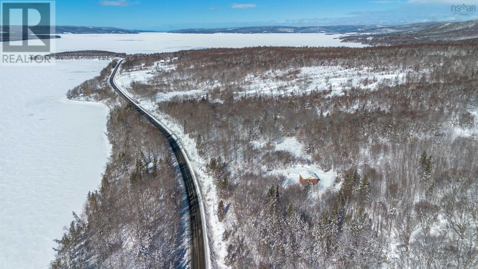 Property 11 of 21 of 2322 395 Highway