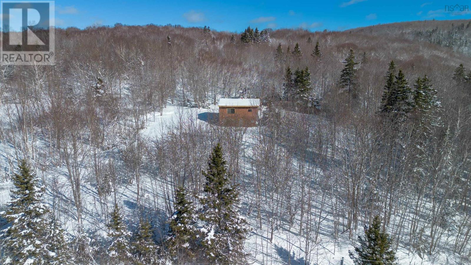 Property 16 of 21 of 2322 395 Highway