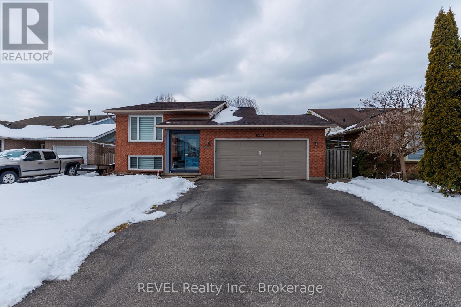 6251 SHERRI AVENUE - 2