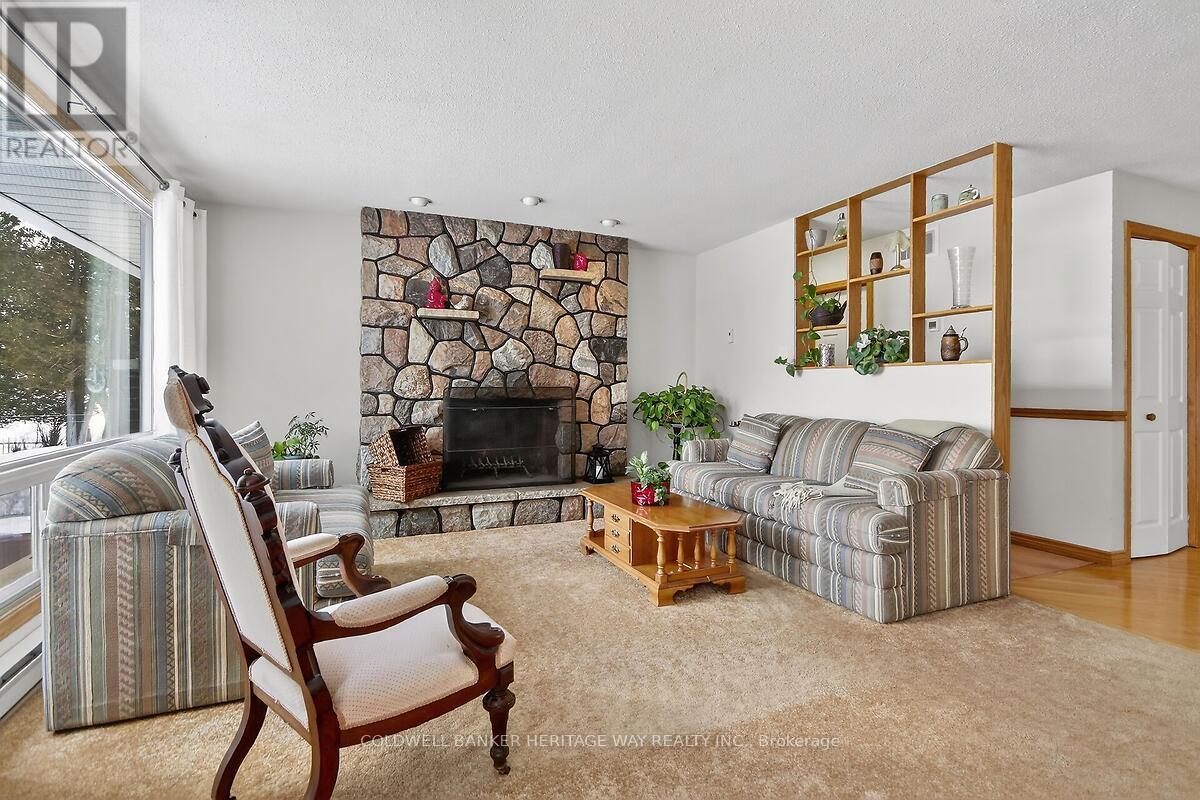 115 COOKES SHORE ROAD, Drummond/North Elmsley, Ontario, K7C4K7 — Photo 15