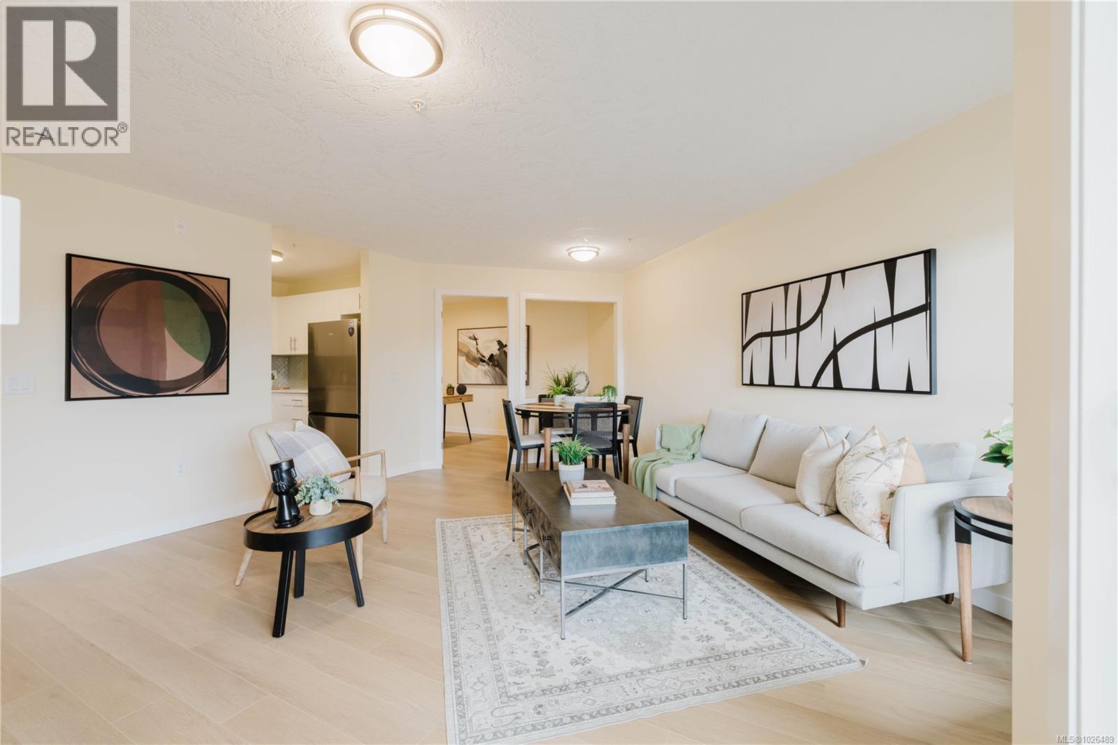 304 689 Bay St - Photo 4 of 27, Victoria, British Columbia