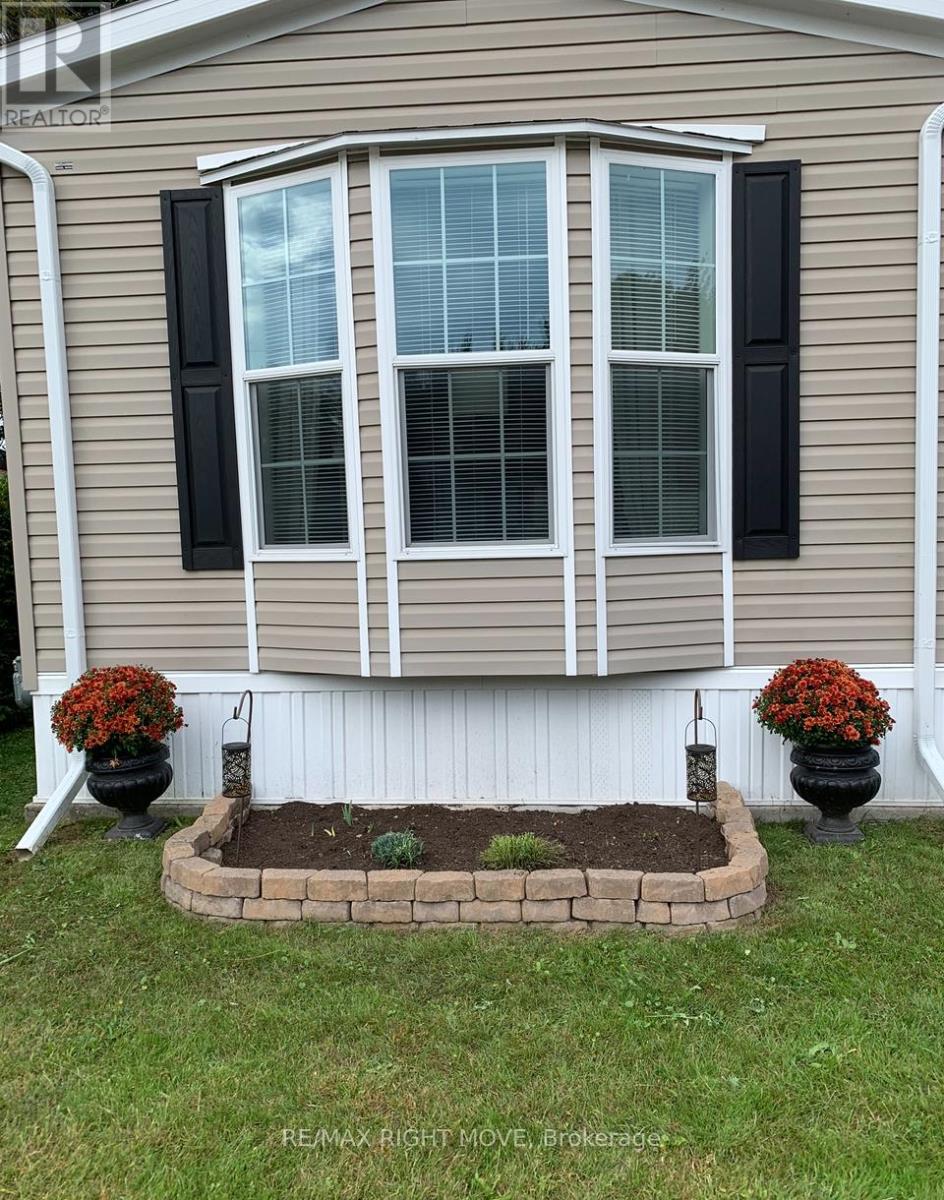 1298 HILLTOP ROAD - Photo 2 of 17, Severn, Ontario