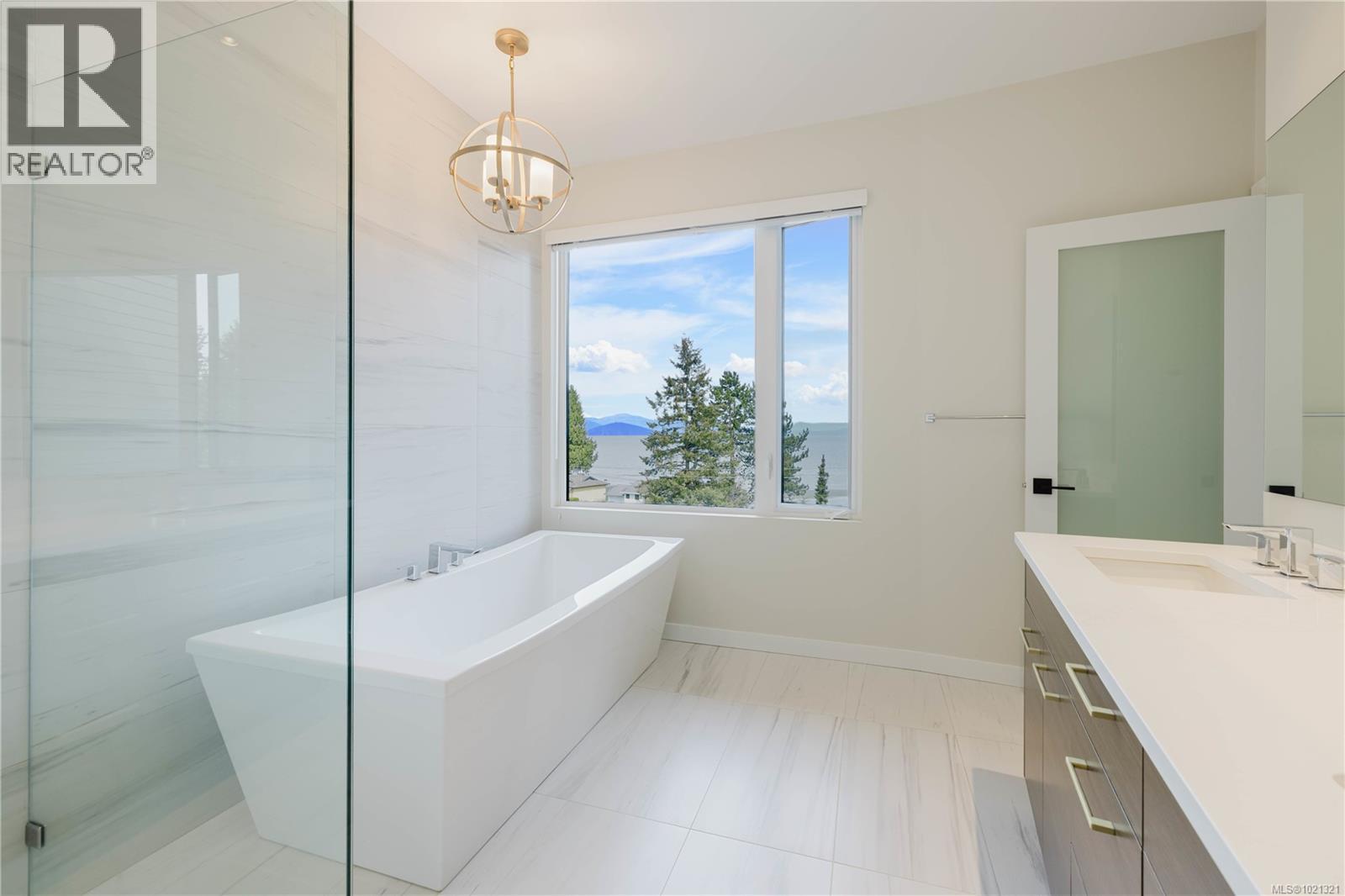 #402 100 Lombardy St - 16