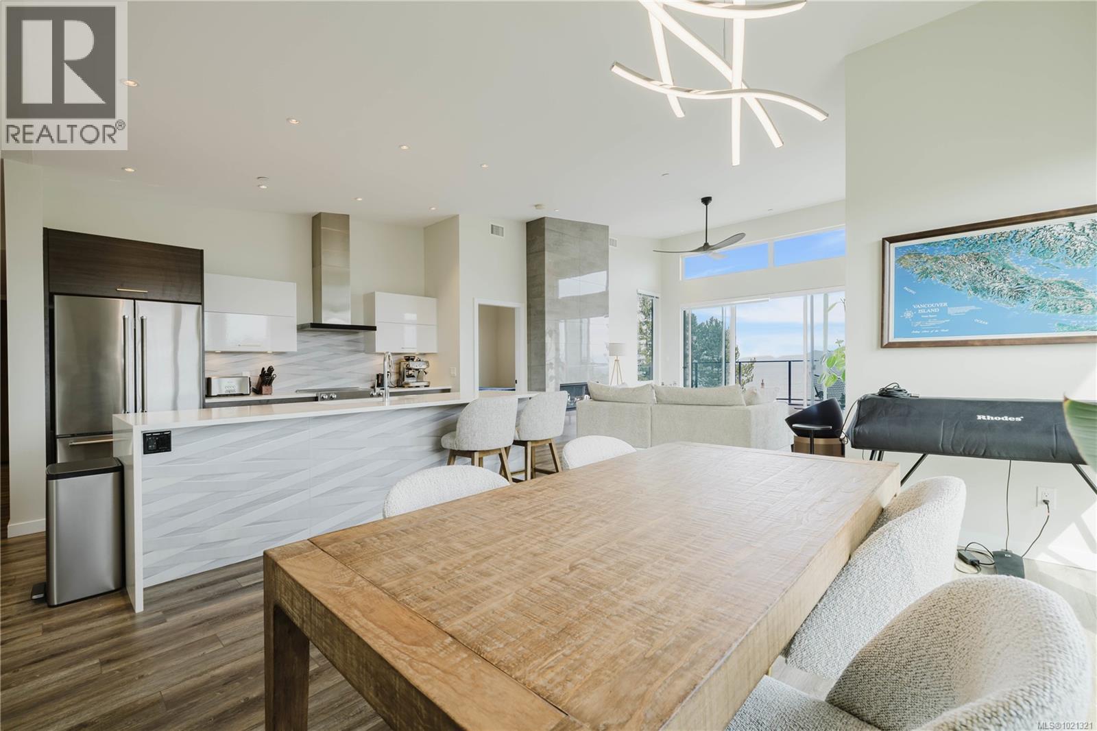 #402 100 Lombardy St - 7