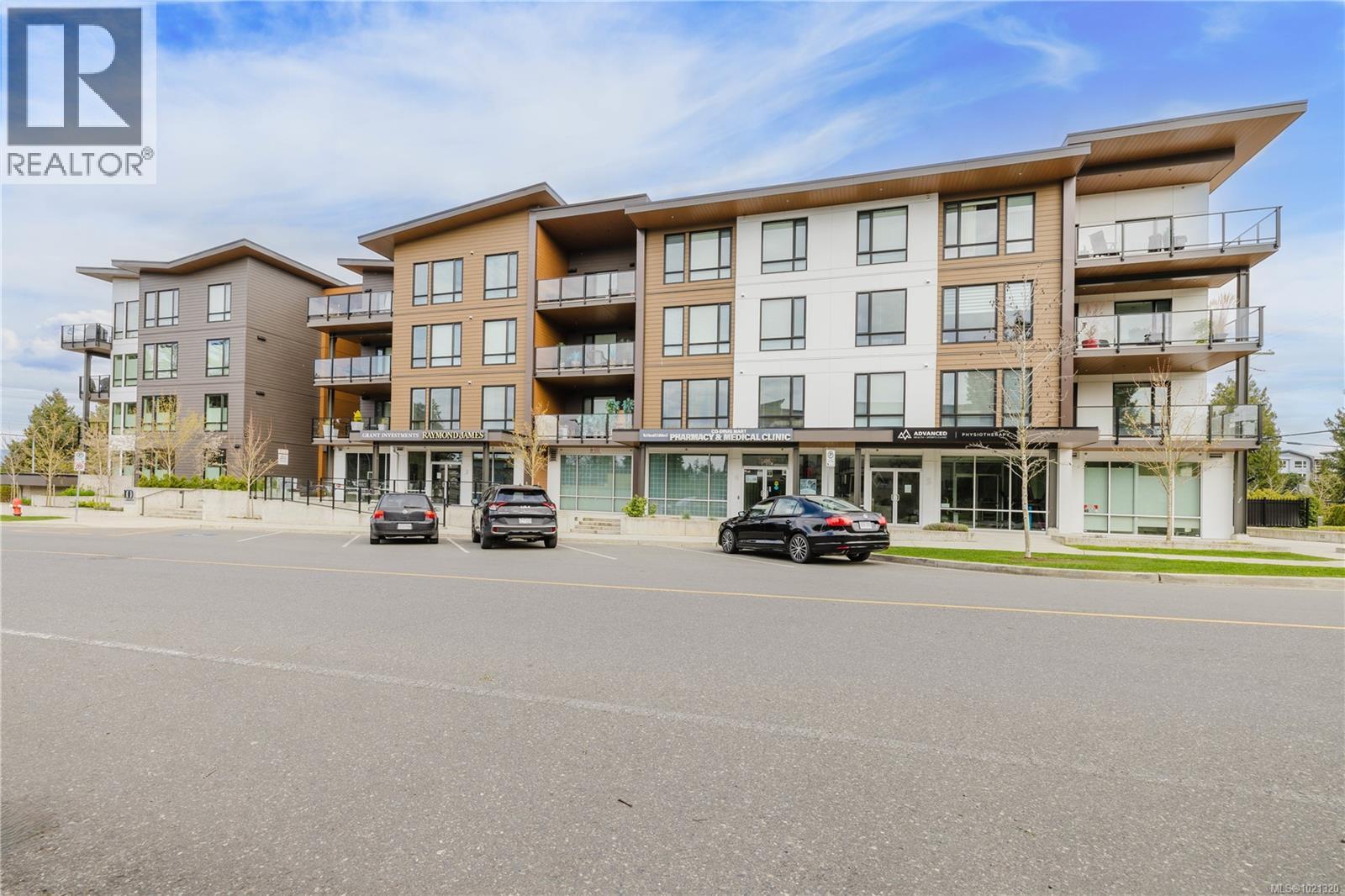 208 100 Lombardy St, Parksville