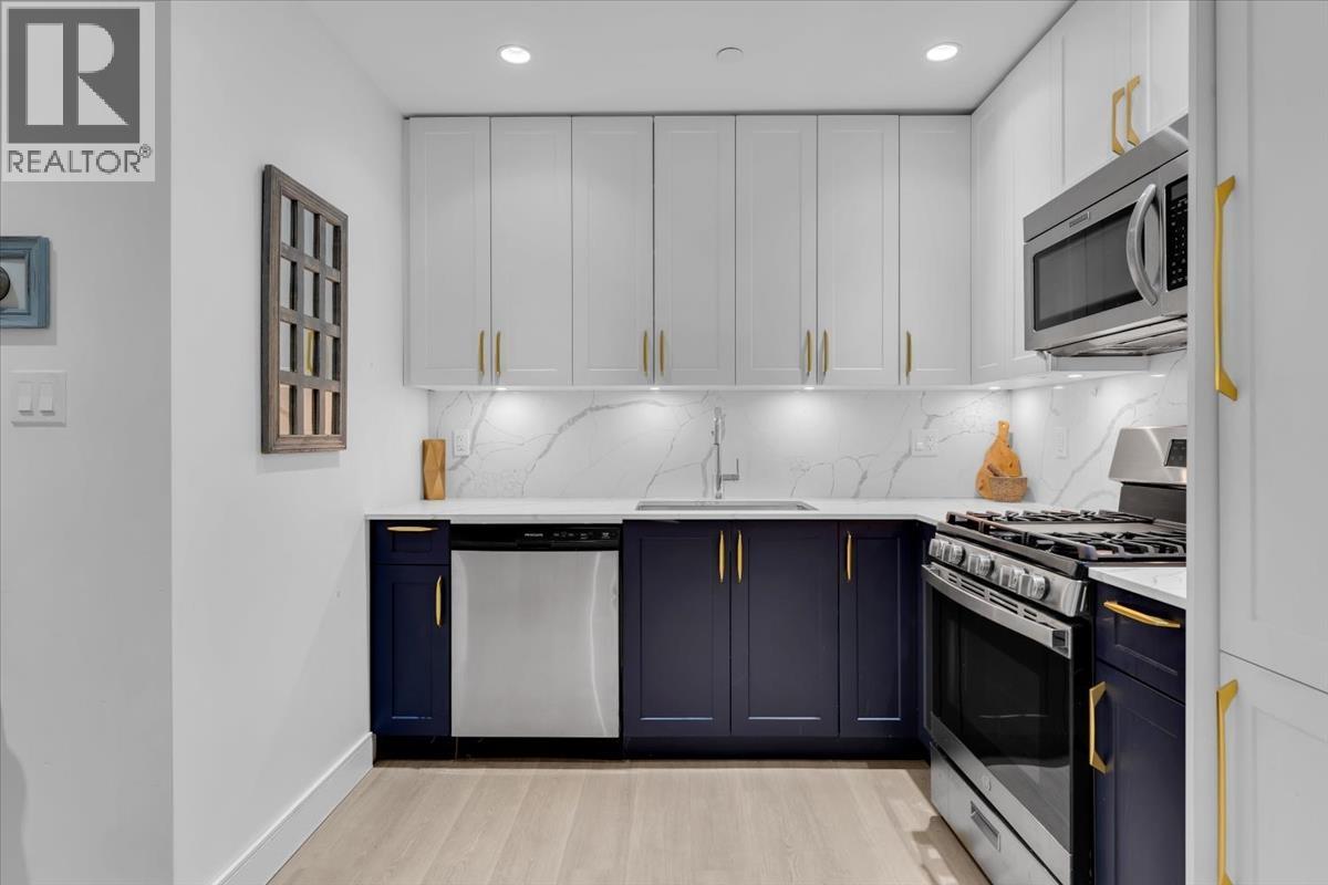 1020 ODLUM DRIVE, Vancouver