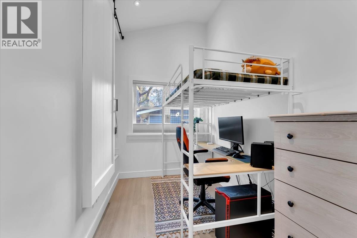 1020 ODLUM DRIVE, Vancouver