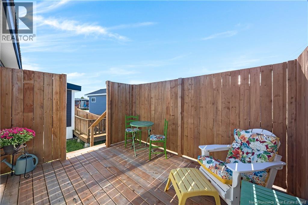 30 Violet Street - 18