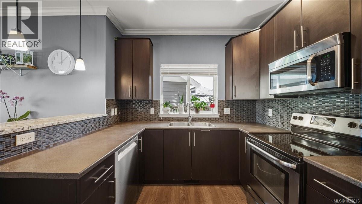  1335 Artesian Court, Langford