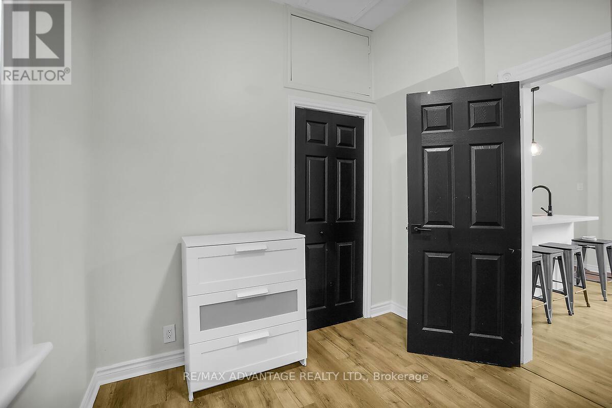252 CHEAPSIDE STREET - 10