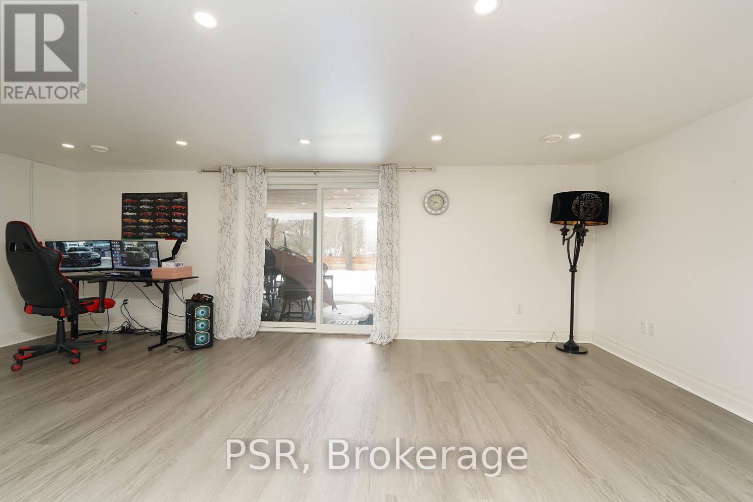 BSMT - 2B ROYCREST AVENUE - Photo 2 of 17, Toronto (Lansing-Westgate), Ontario