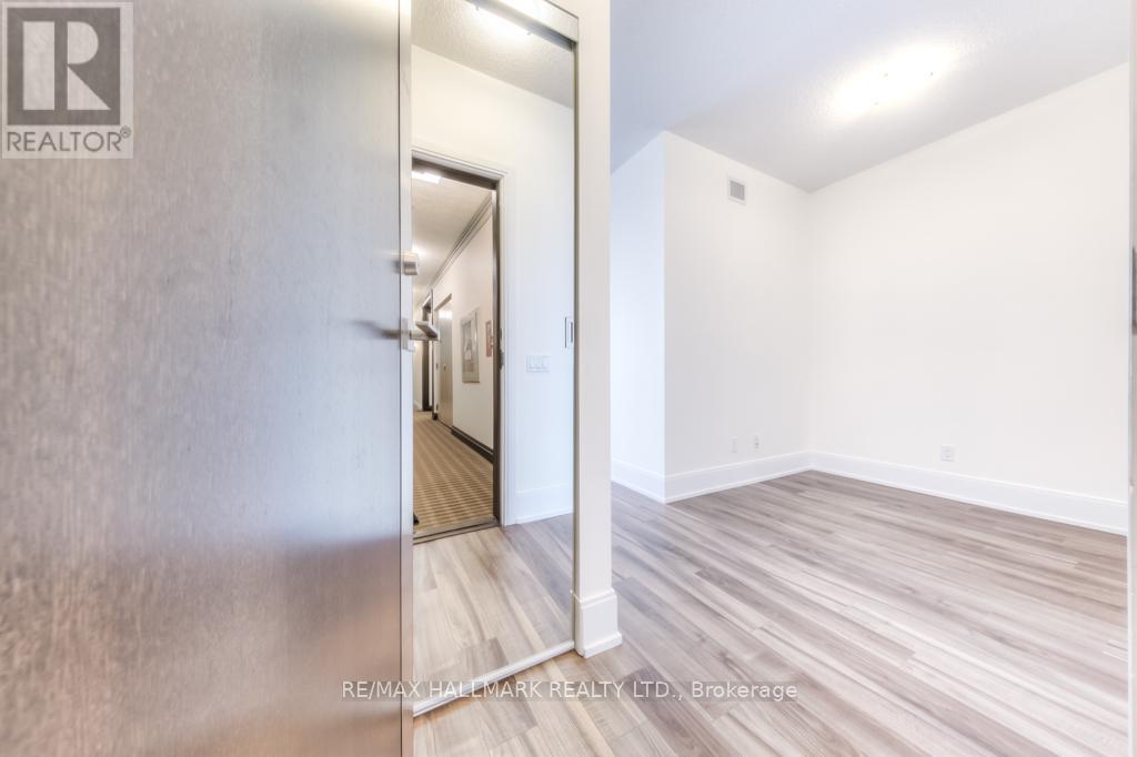 2805 - 15 VIKING LANE - Photo 4 of 16, Toronto (Islington-City Centre West), Ontario