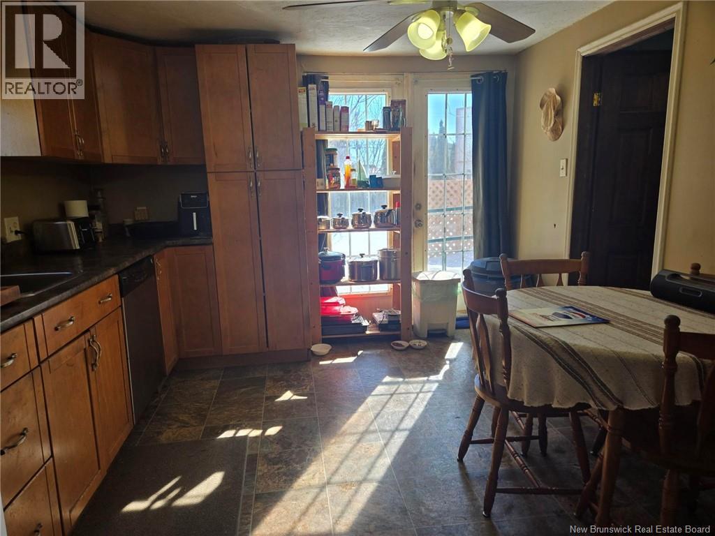 20 WAYNE AVENUE - 8