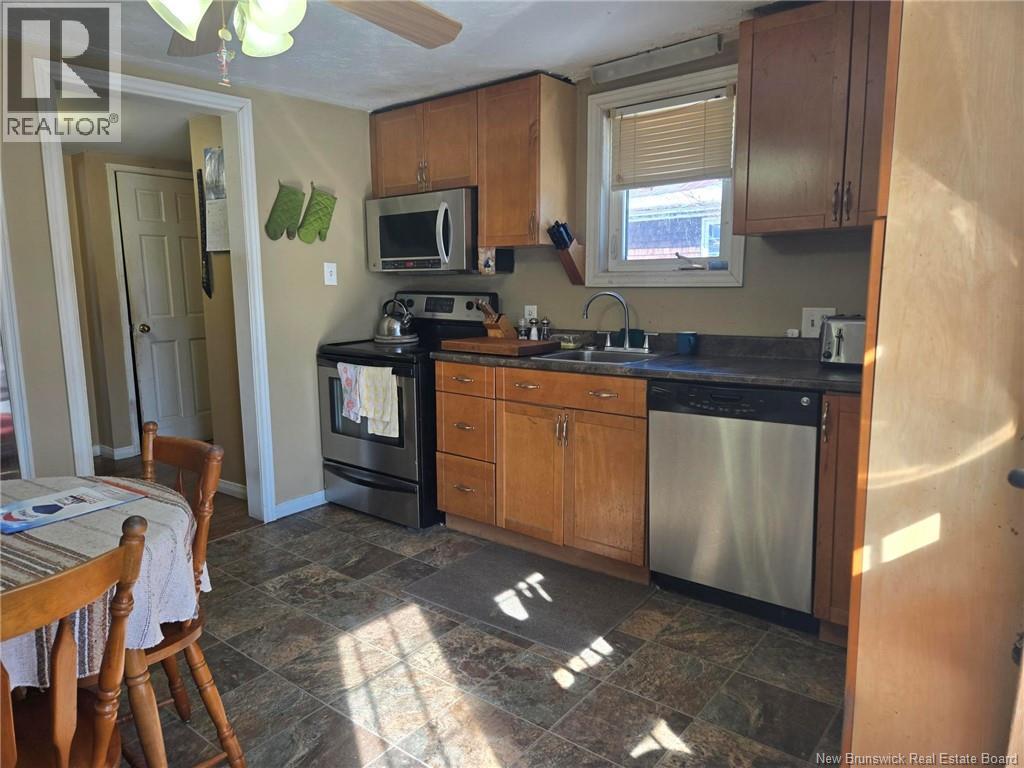 20 WAYNE AVENUE - 9