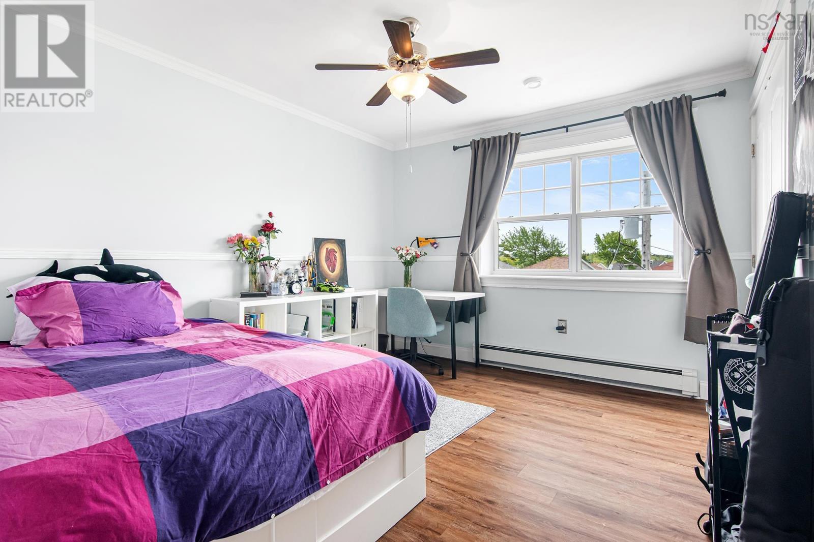 Property 27 of 50 of 48 Gorsebud Close