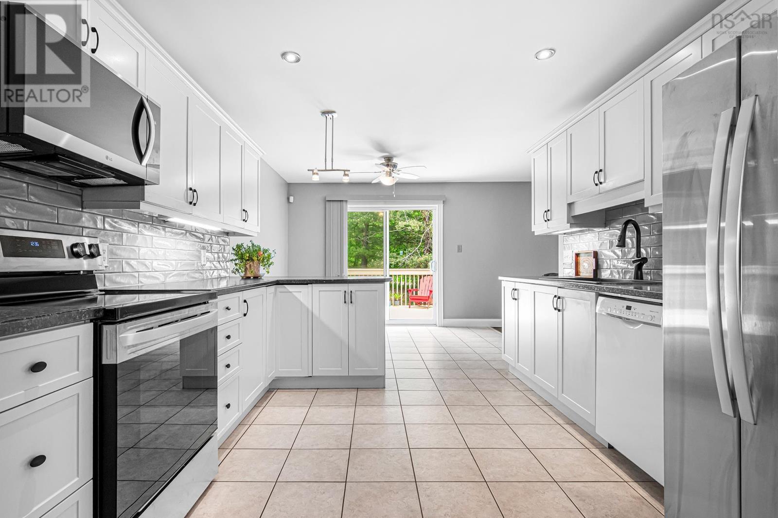 Property 9 of 50 of 48 Gorsebud Close