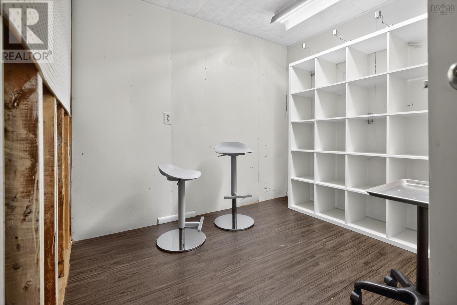 Property 33 of 50 of 37 Lawnsdale Drive