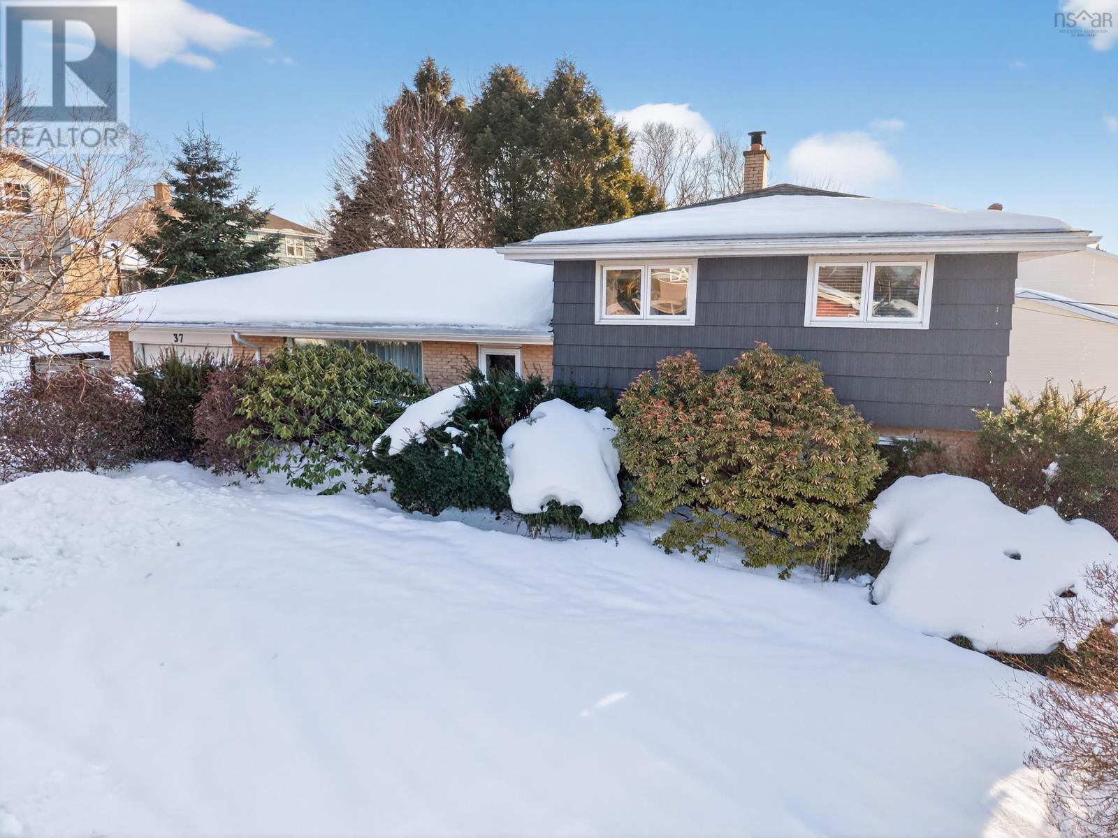 Property 37 of 50 of 37 Lawnsdale Drive