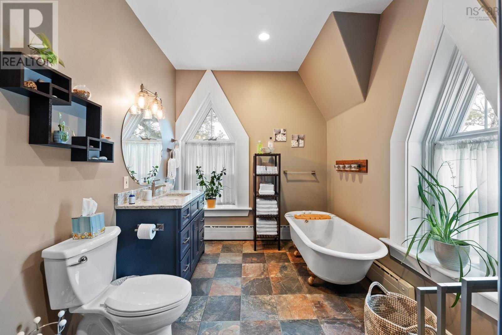 Property 21 of 45 of 57 William Street